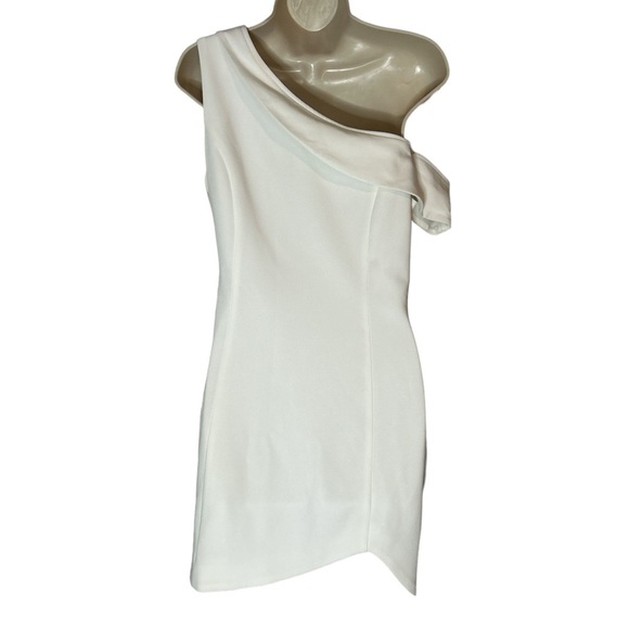Glamorous Studio white lined dress with one shoulder size 8 - Picture 2 of 8